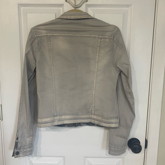 Camo Jean Jacket Size Small - Picture 7 of 13